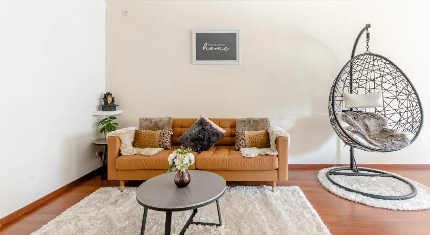 Luxe apt with parking & garden in wilrijk antwerp - Image 1