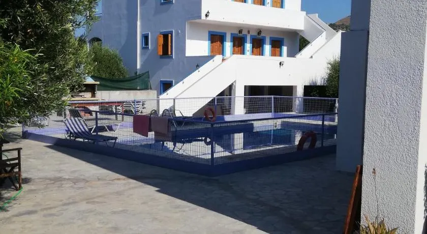 Stefanos Gerakios apartment's by climbinghouse - Image 1