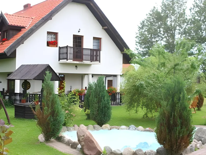 Zajazd Biały Młyn - Image 1