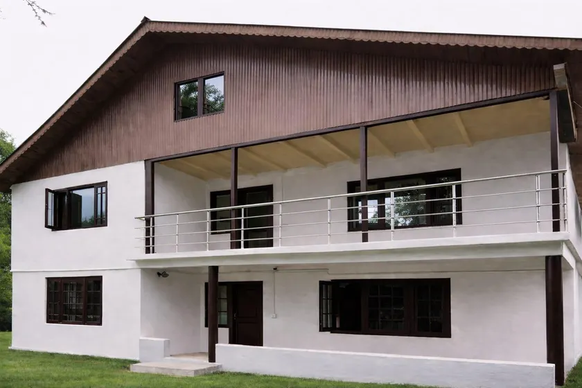 FLORA AND FAUNA GUEST HOUSE PAHALGAM  - Image 1