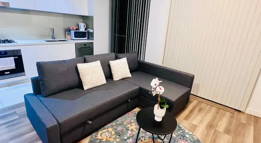 Apartment in Turrella - Image 1