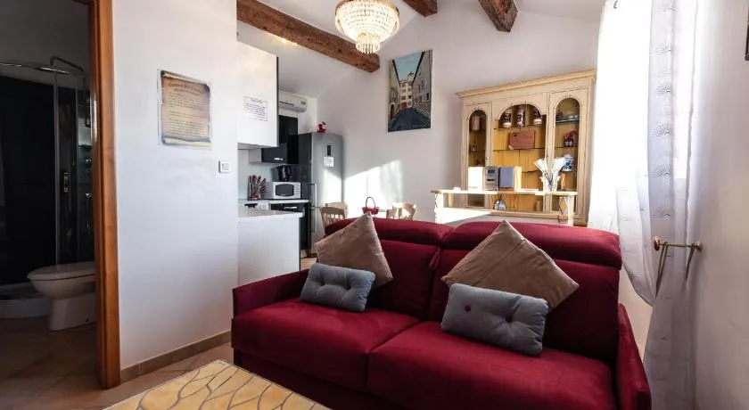 Studio du couvent - Image 1