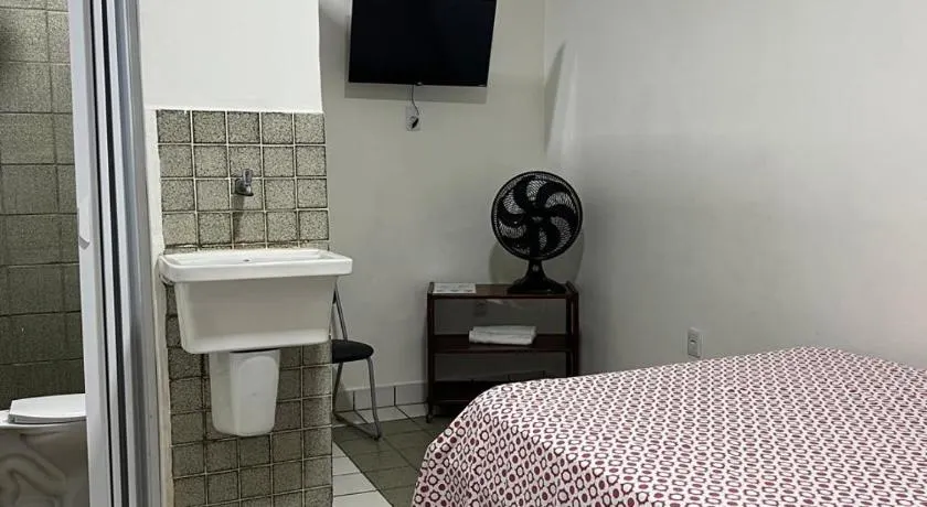 Pousada São Paulo - Quartos com WC Exclusivo - Image 1