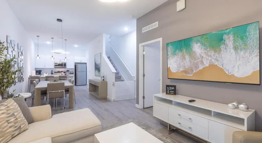 New 4BR Townhome w Private Pool Near Disney - Image 1