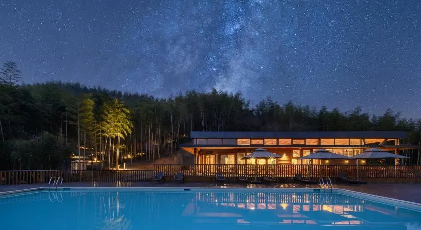 Xiang Yue Lake International Resort - Image 1