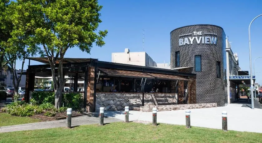 Bayview Hotel Woy Woy - Image 1