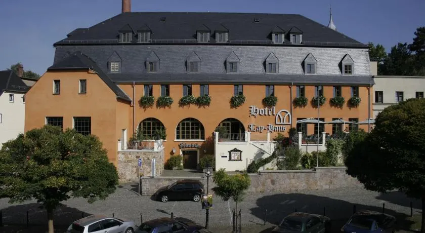 Hotel Lay-Haus - Image 1