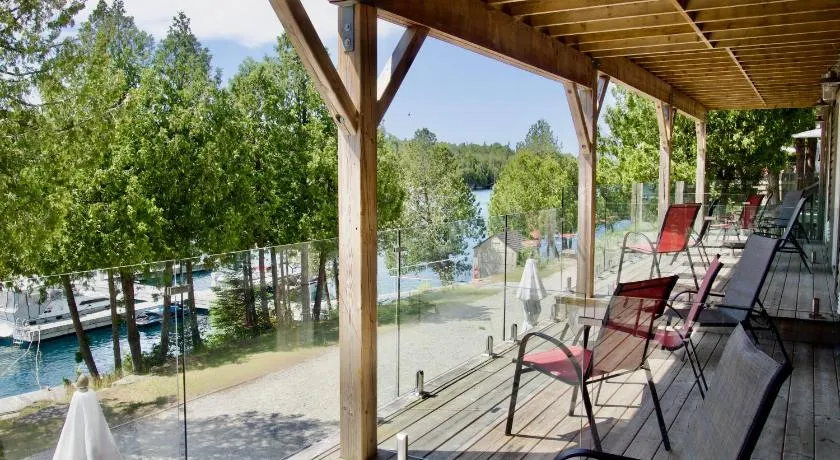 Big Tub Resort & Marina - Image 1