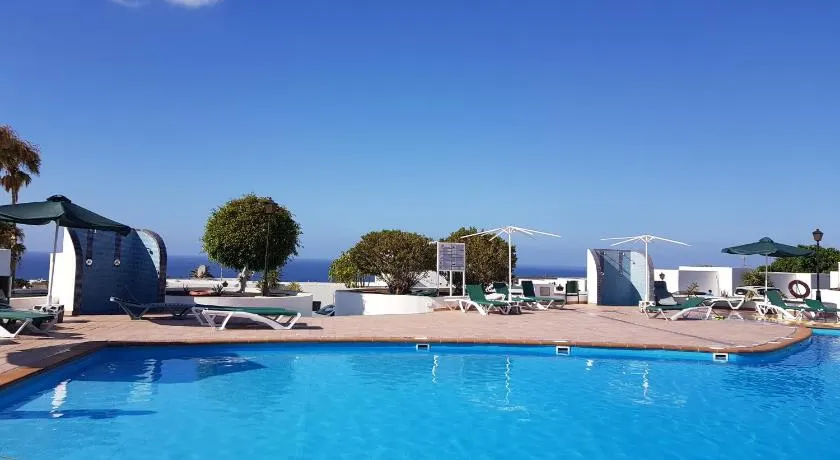 Loma Green - Image 1