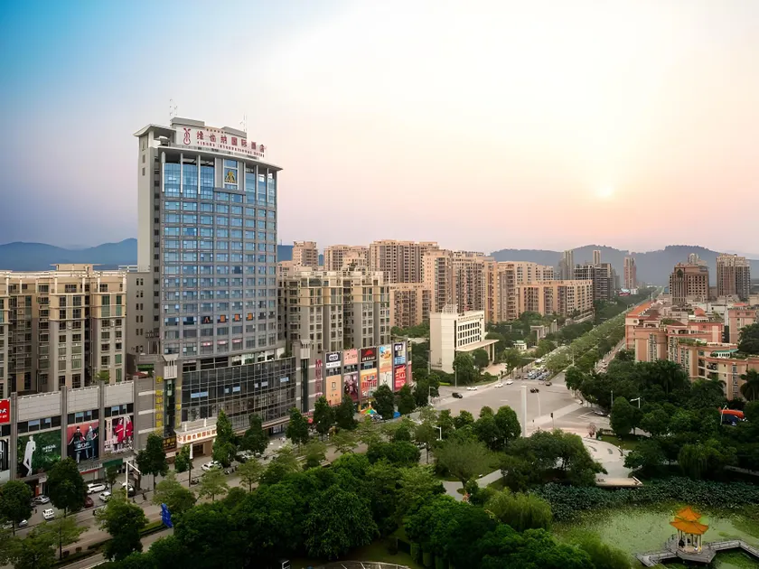 Vienna International Hotel Zhongshan Shiqi Daxin - Image 1