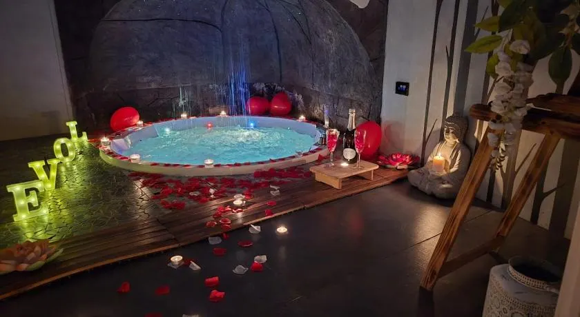 Elite Apartment SPA - Image 1