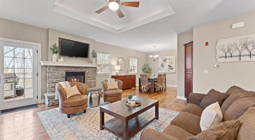 Personal Getaway. Golf Resort Gem. Great Location! - Image 1