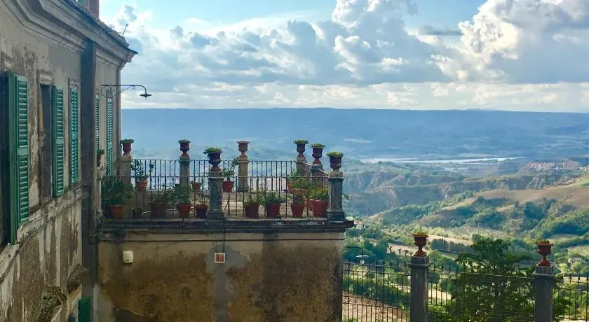 La Corte Di Alice - Image 1
