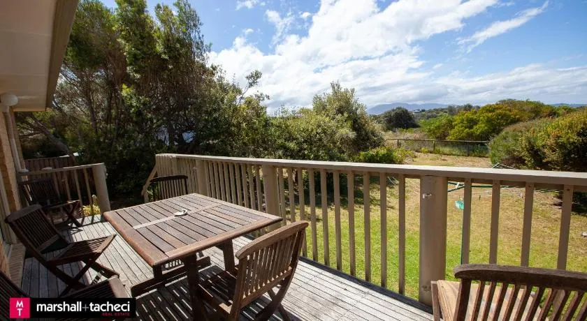 Bermagui Dune House  5 Narira Street, Beach Front, Pet friendly - Image 1