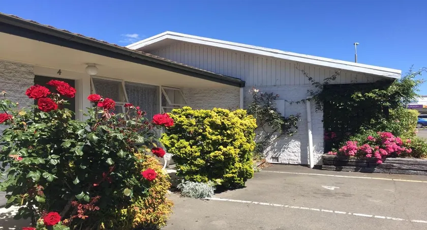 Ilam Motel - Image 1