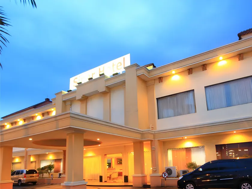 Hotel Sinar 2 - Image 1