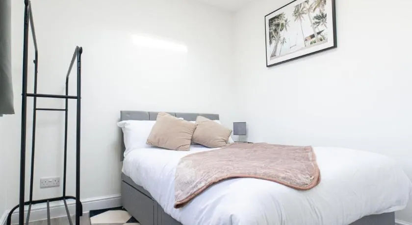 Jayjay Guest House - Image 1