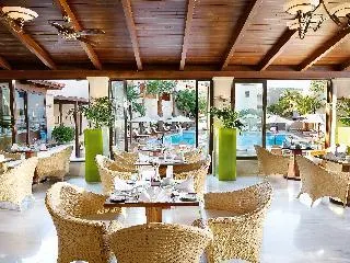 Grand Leoniki Residence - Image 1