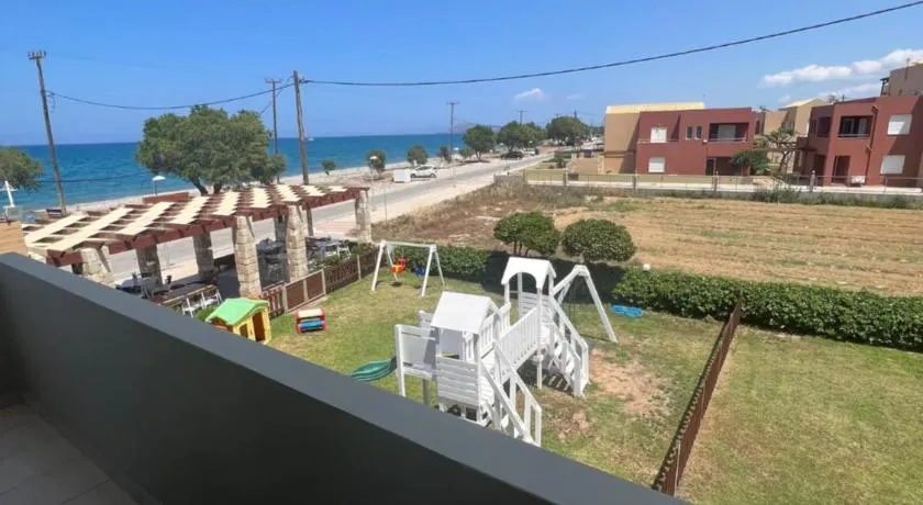wave rooms sea view - Image 1