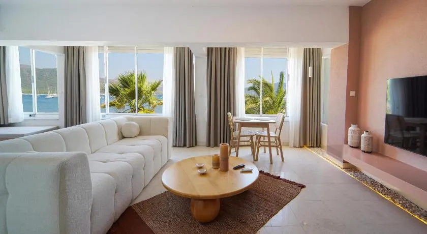 Bono Residence - Image 1
