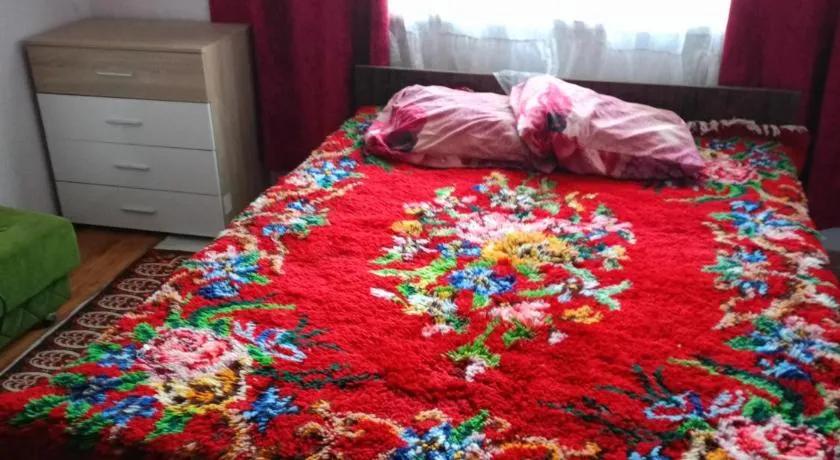 Pretty house - Image 1