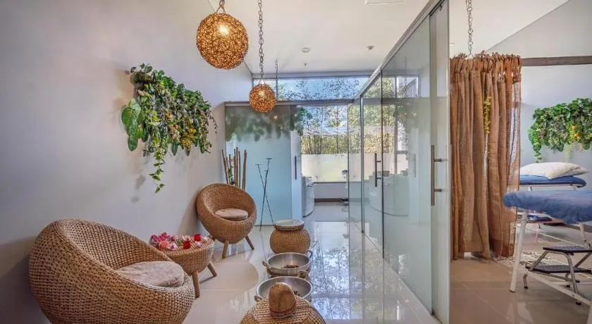 PORTANOVA SUITES - Apartamento de lujo, muy cómodo, a tan sólo 5 minutos del aeropuerto JMC - Image 1