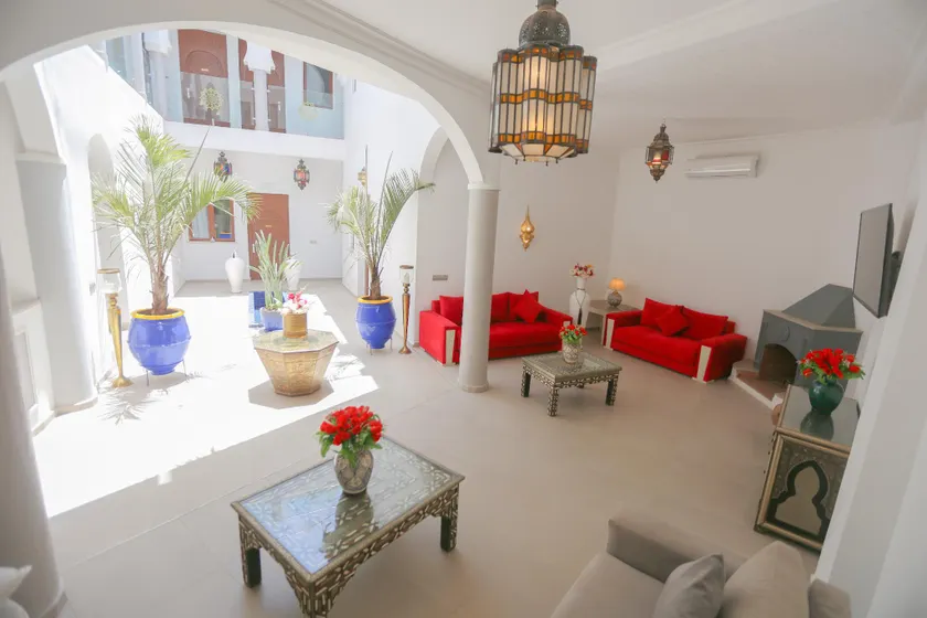 Riad Dar Blanche & Spa - Image 1
