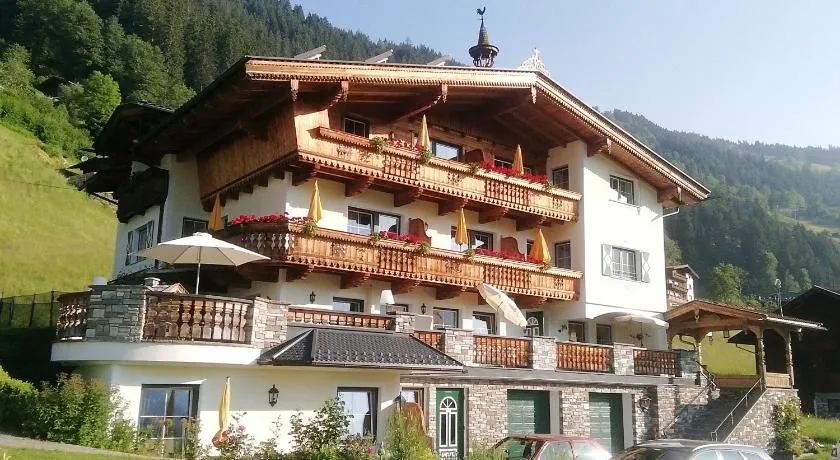 Tirol Appartement Haus Zillertal - Image 1