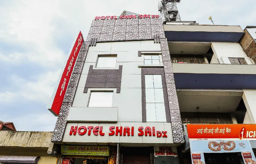 Hotel O Shri Sai - Image 1