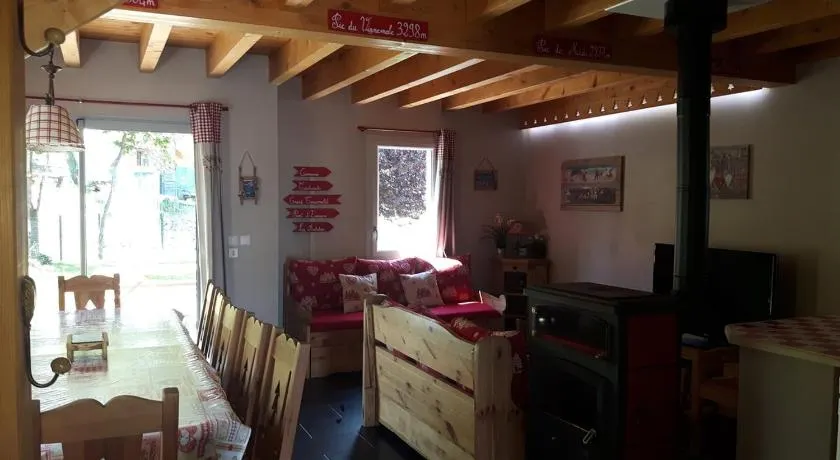 Chalet Toy 12 pers Luz Saint-Sauveur centre - Image 1