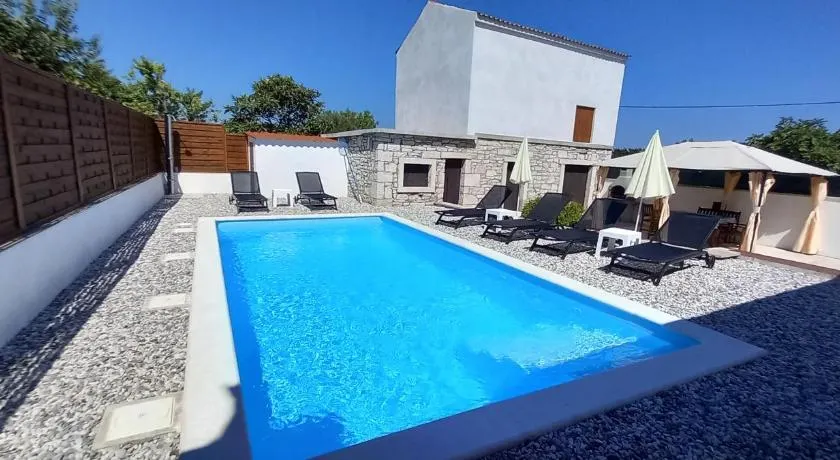 Holiday Home Latin - Image 1