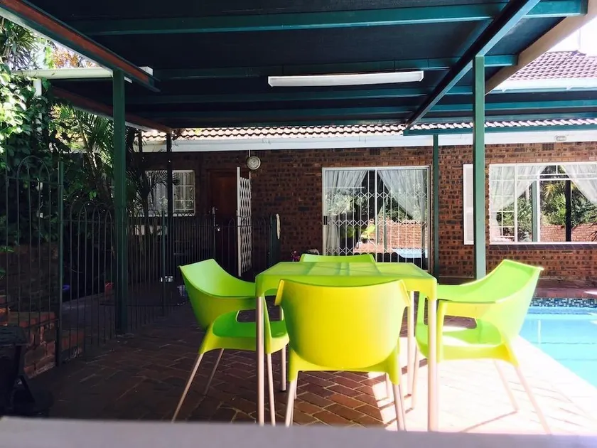 Lincoln Cottages - Image 1