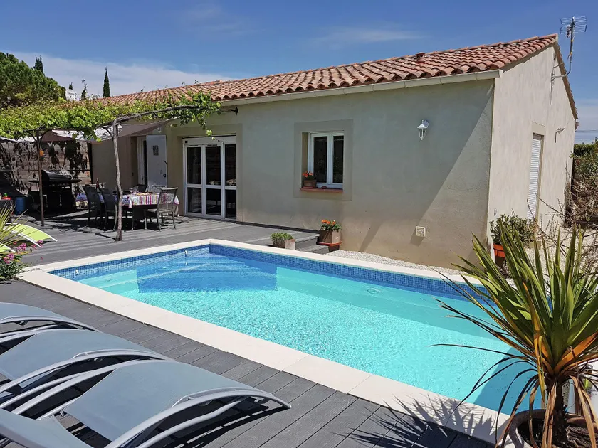 Pleasant Villa in Lirac with Private Swimming Pool - Image 1