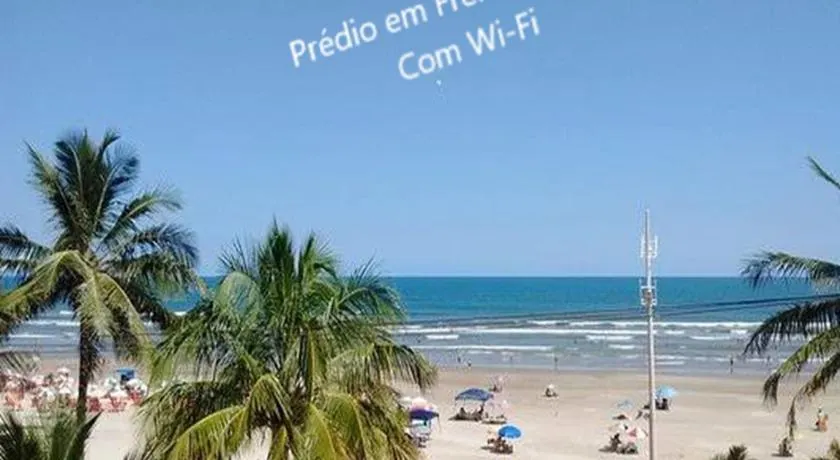 PRÉDIO EM FRENTE AO MAR - Image 1