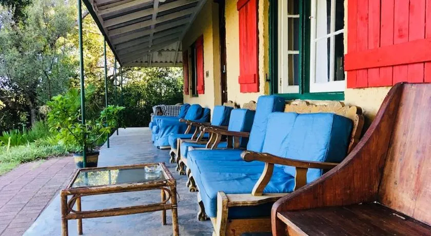 Fairy Knowe Backpackers Lodge - Image 1
