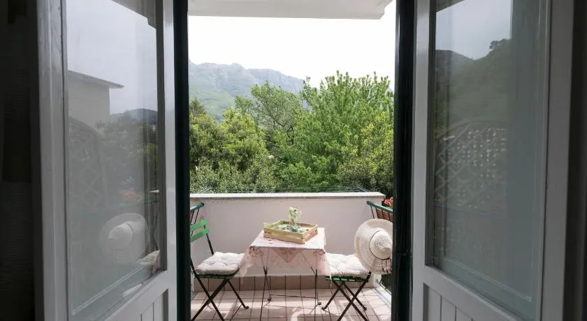 Melina's House - Image 1