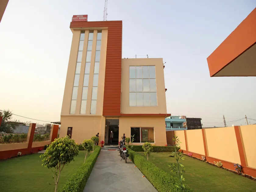 Collection O 6343 Hotel City Rooms Greater Noida - Image 1