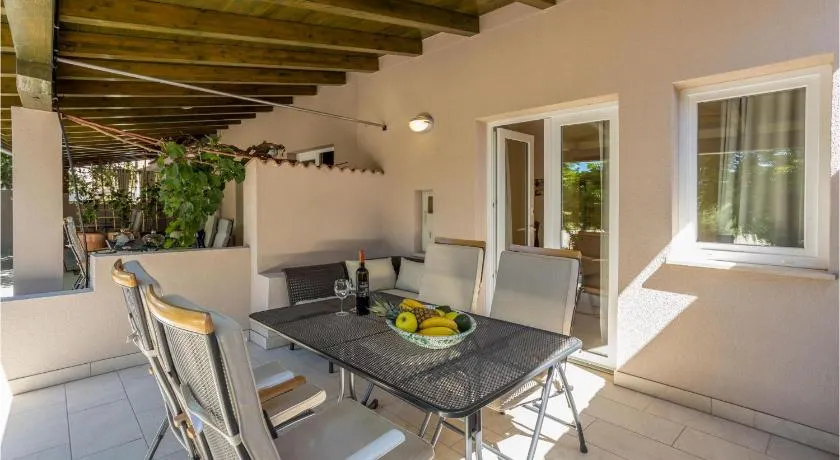 Nice Home In Barbat With Wifi - Image 1