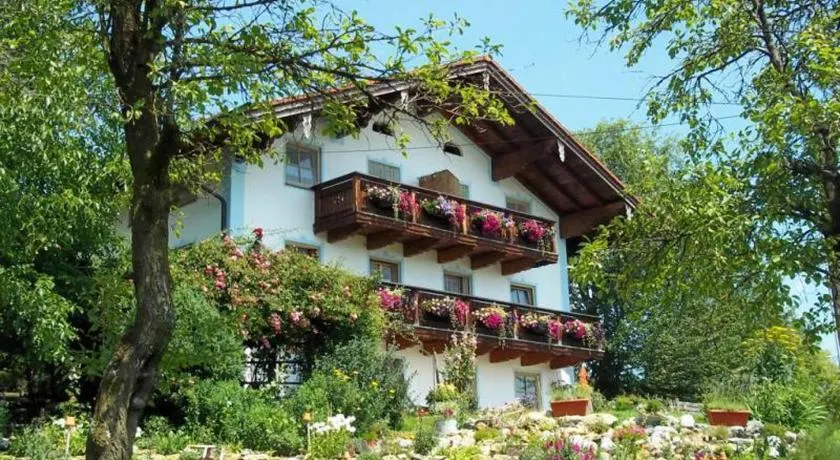 Geppingerhof - Image 1