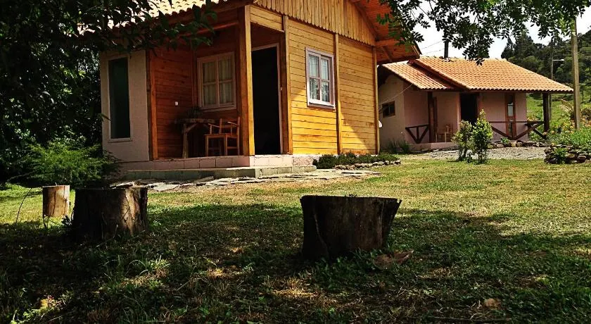 Café e Cabanas Lenha no Fogo - Image 1