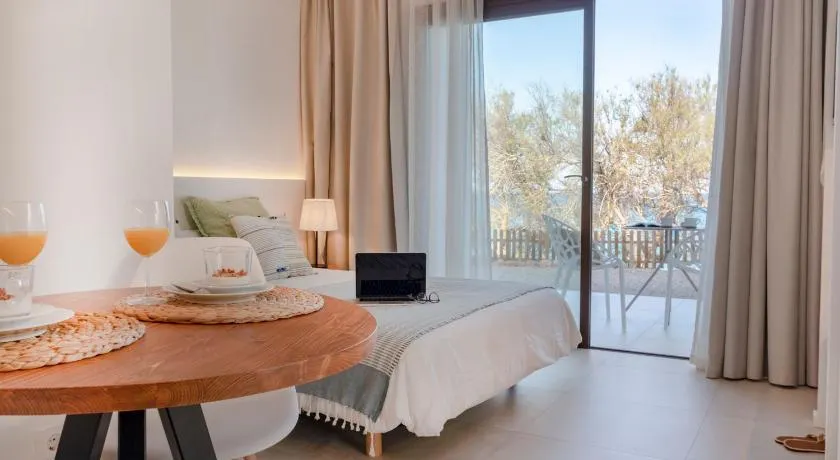 Gaviota - Emar Hotels Adults Only - Image 1