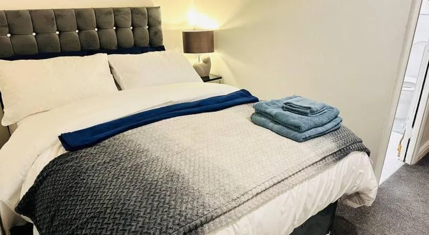 1 Luxe Bed Apt GView Derby City - Image 1