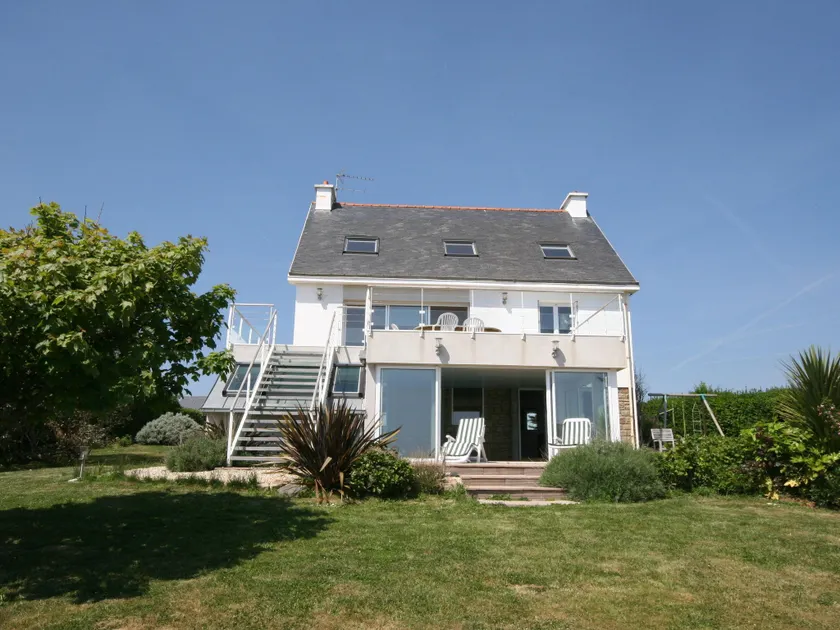 Modern Villa in Clohars-Carnoët with Private Swimming Pool - Image 1