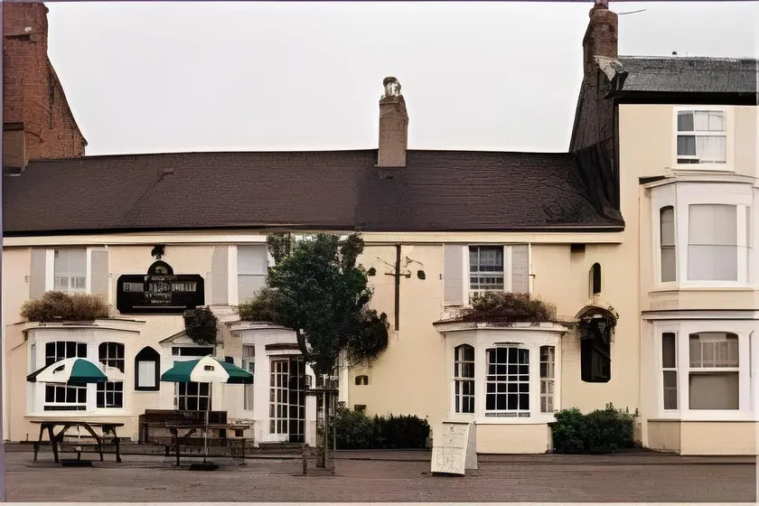 The George Hotel Easingwold - Image 1