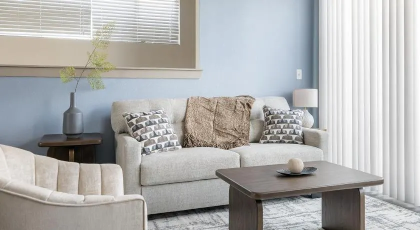 Landing Apartments - The Green at Waco - Image 1