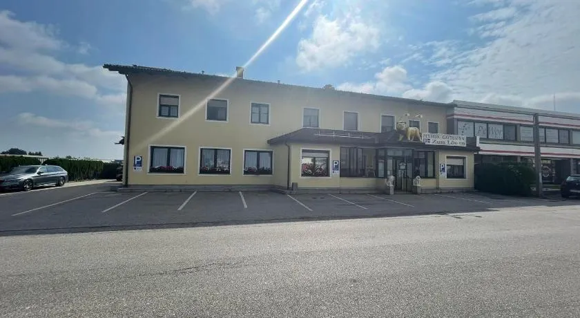 Gasthaus-Pension zum Löwen - Image 1