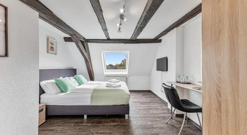Charmante Hotelwohnung nahe Pforzheim, ruhige Lage - Image 1