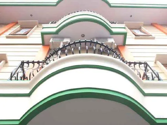 Emilia Malioboro - Image 1