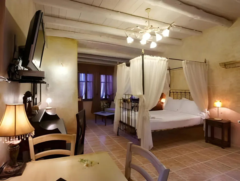 Odos Oneiron Boutique Hotel - Image 1