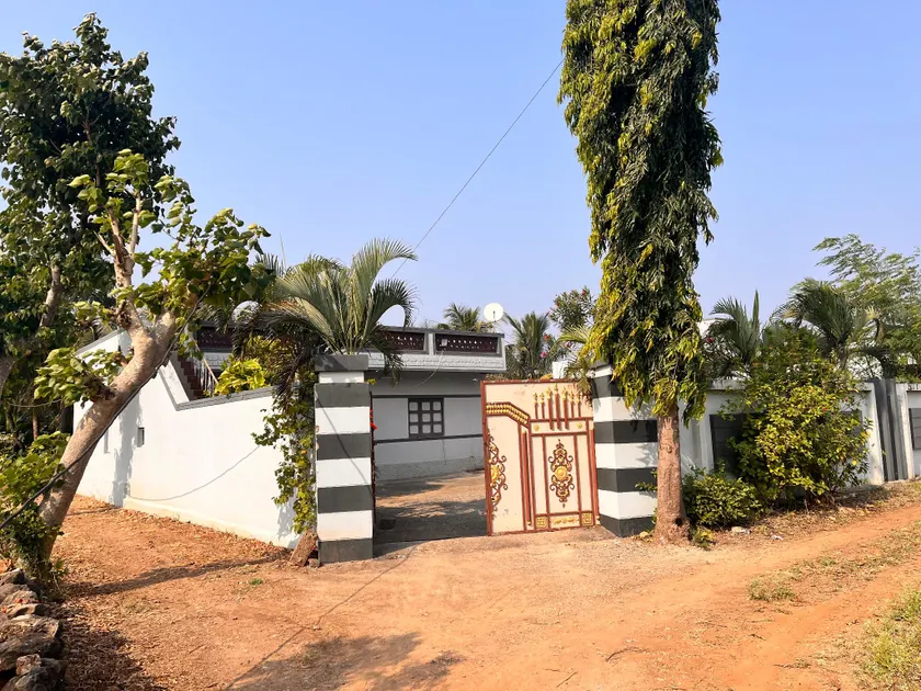 Coconut Farm stay - Near Somnath - Image 1